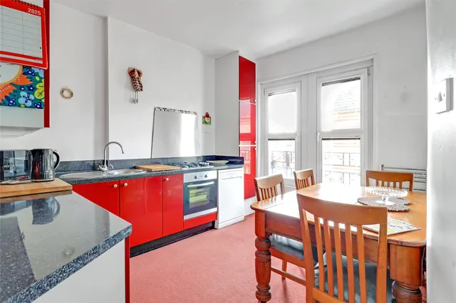 Alexandra Road, Barnstaple, EX32, photo 2