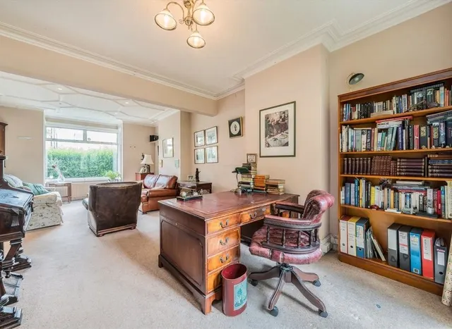 Photo 3 — Northcote Road, Twickenham, TW1