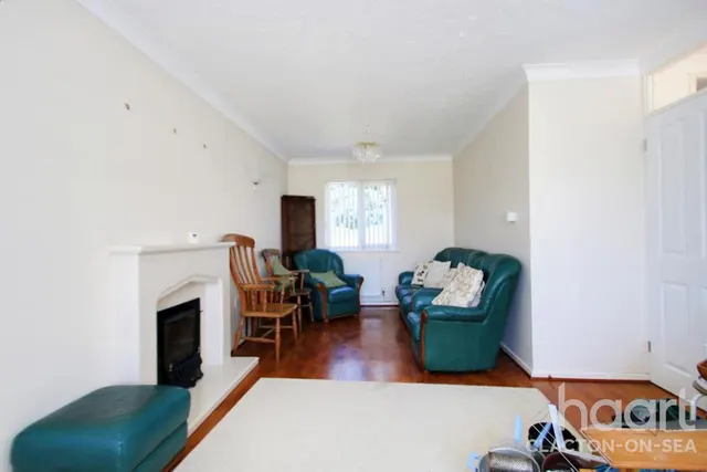 Dovercourt, Harwich, CO12, photo 3