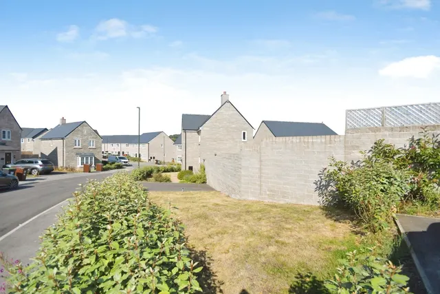 Photo 2 — Hardwick Road, Buxton, Derbyshire, SK17
