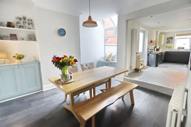 Brookfield, Prestwich, M25, photo 3