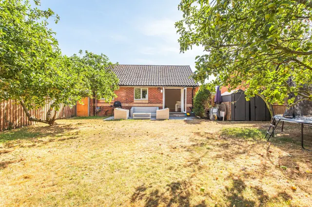 Detached Fully Renovated Bungalow in, photo 1