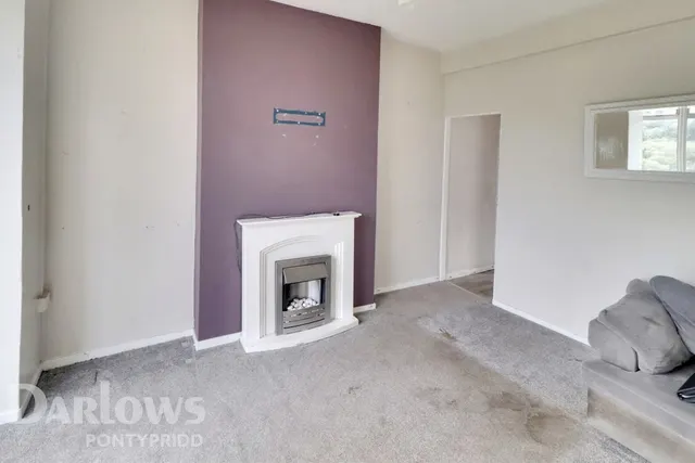 Cliff Terrace, Pontypridd, photo 3