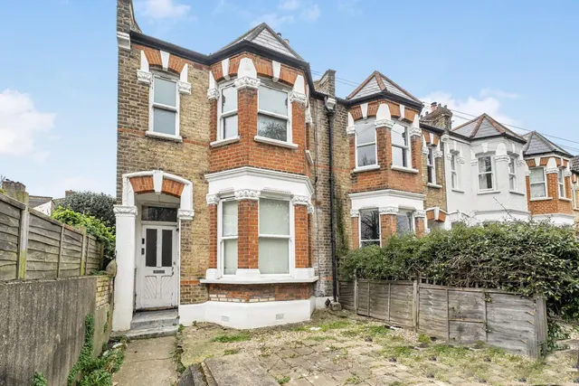 Photo 3 — Maitland Road, SE26
