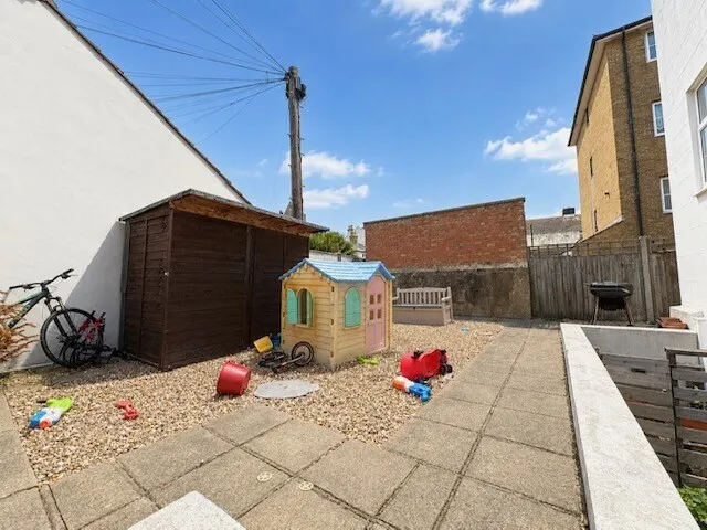 Burlington Villas, Eastbourne, BN21, photo 2