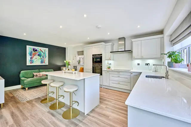 Dunbar Grove, Broxbourne, photo 1