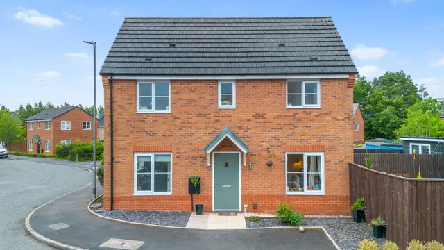 Cardinal Way, Newton-Le-Willows, Newton-Le-Willows, WA12 9FX, photo 1
