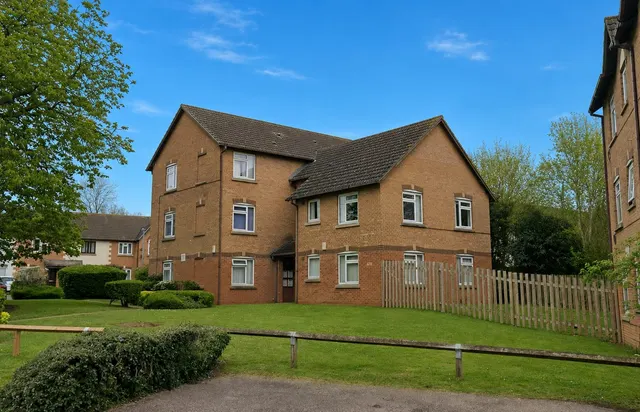 Kingsmead, Northampton, Northampton, NN2 8HX, photo 1
