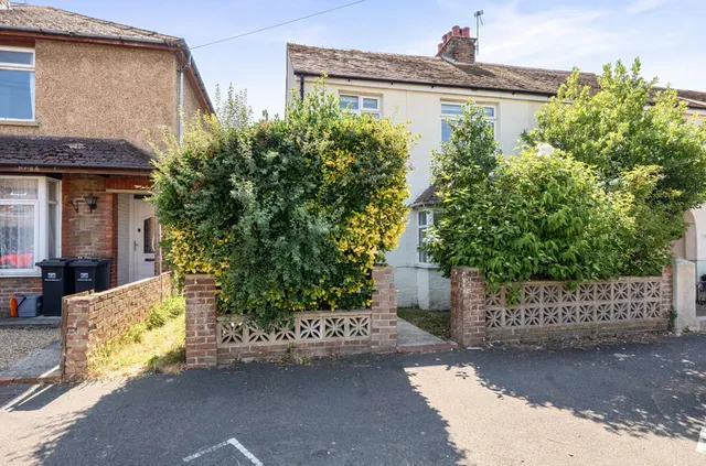 Gravits Lane, Bognor Regis, PO21, photo 1