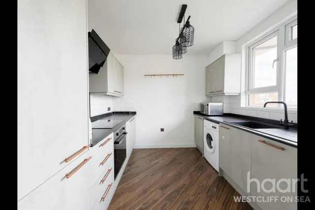 London Road, Westcliff-On-Sea, SS0, photo 3