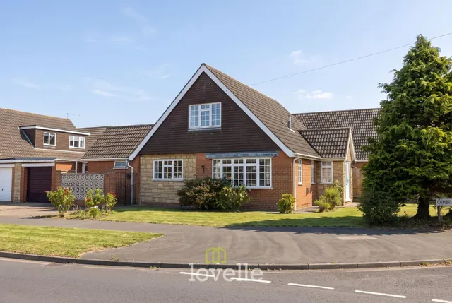 Carmen Crescent, Holton-Le-Clay, DN36, photo 1