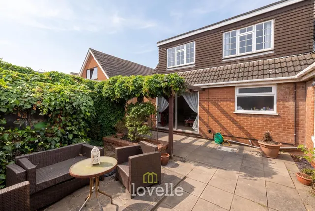 Carmen Crescent, Holton-Le-Clay, DN36, photo 3