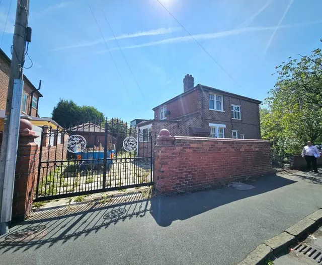 Wellington Road North, Stockport, SK4, photo 3
