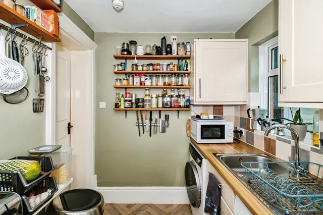 Bath Road, Worthing, BN11, photo 3