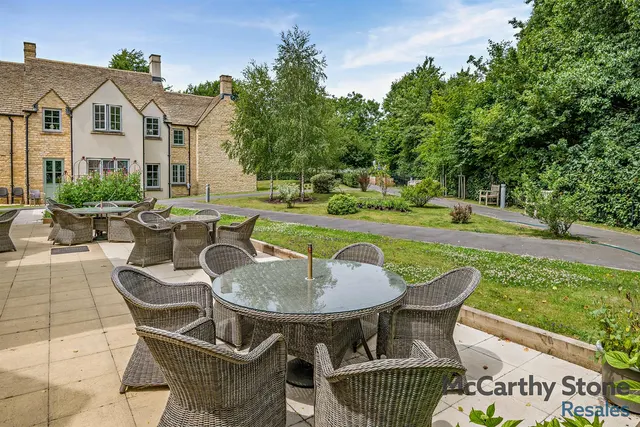 Fosseway, Stow on the Wold, GL54, photo 1