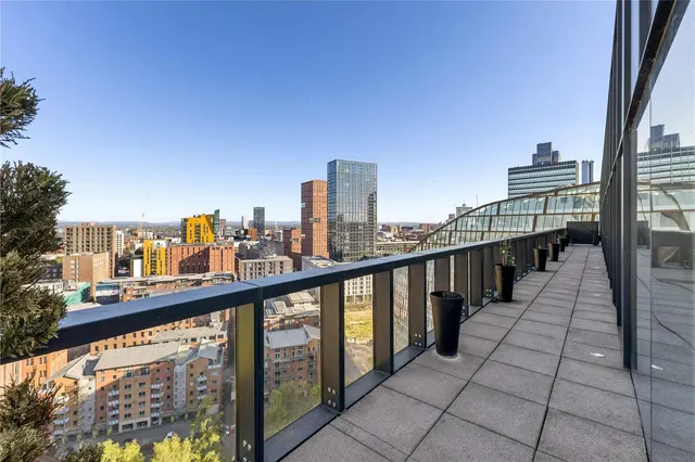 Photo 2 — Aspin Lane, Manchester, Greater Manchester, M4 4GU