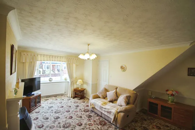 Meadow Vale, Outwood, WF1, photo 2