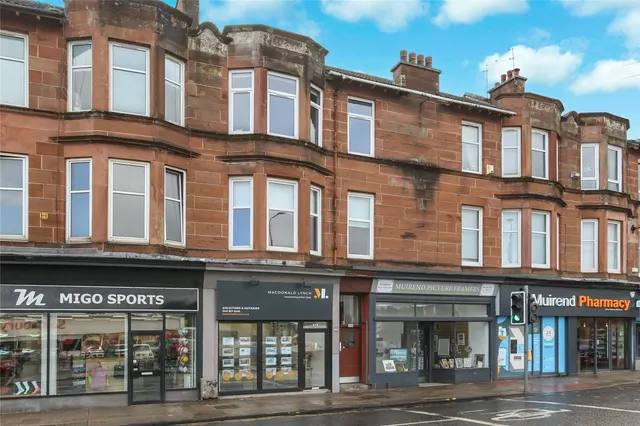 Clarkston Road, Muirend, G44, photo 1