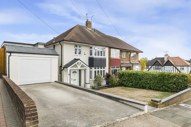 Glenhurst Avenue, Bexley, DA5, photo 1