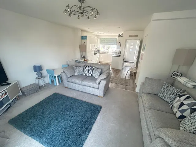 Oaklands Avenue, Crofton, Wakefield, photo 1