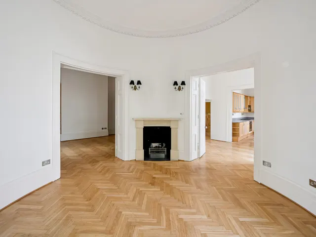 Holland Park Avenue, London, W11, photo 3