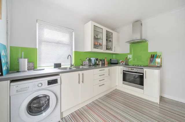 Richmond Road, Worthing, BN11, photo 3