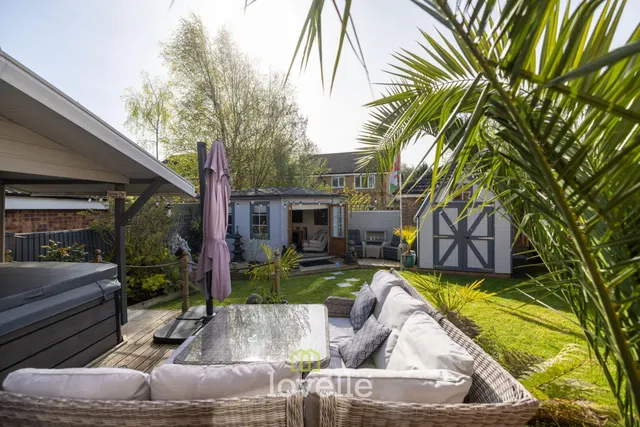 Cowslip Court, Healing, DN41, photo 3