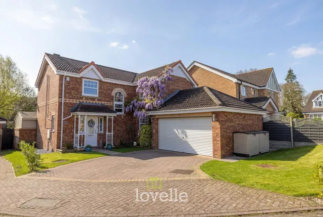 Cowslip Court, Healing, DN41, photo 1