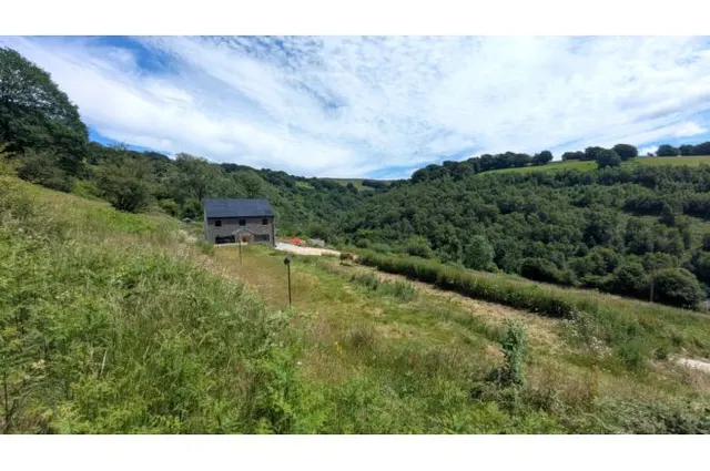 Blaencuffin Road, Abertillery, NP13, photo 2
