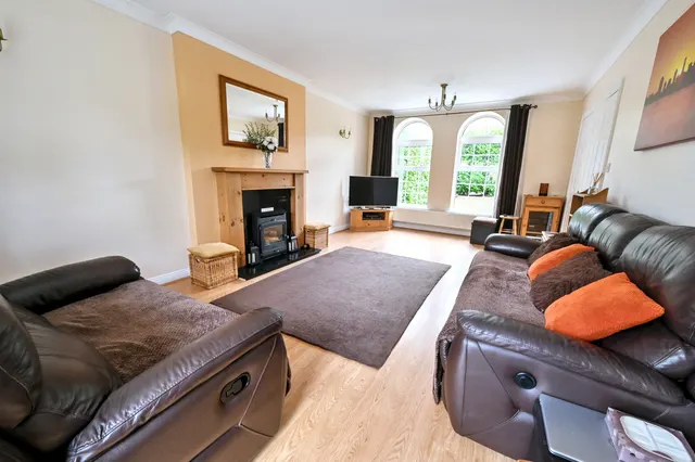 Harboro Close, Ashbourne, DE6, photo 3