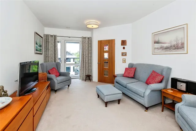 Bridge Avenue, Maidenhead, SL6, photo 2