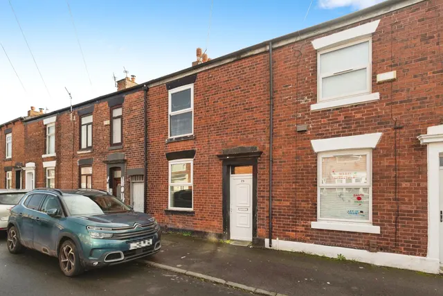 Anglesey Road, ASHTON-UNDER-LYNE, Lancashire, OL7, photo 1