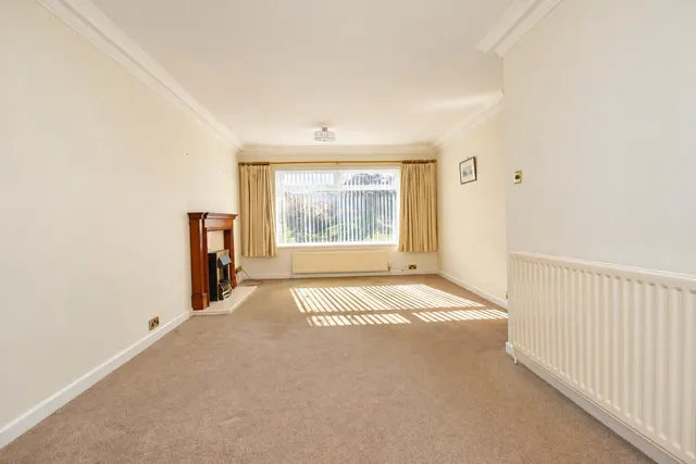 Dronfield Close, Waldridge Park Estate, DH2, photo 3