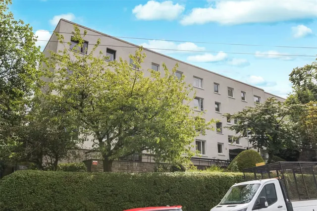 Sherbrooke Drive, Glasgow, Glasgow City, G41, photo 1