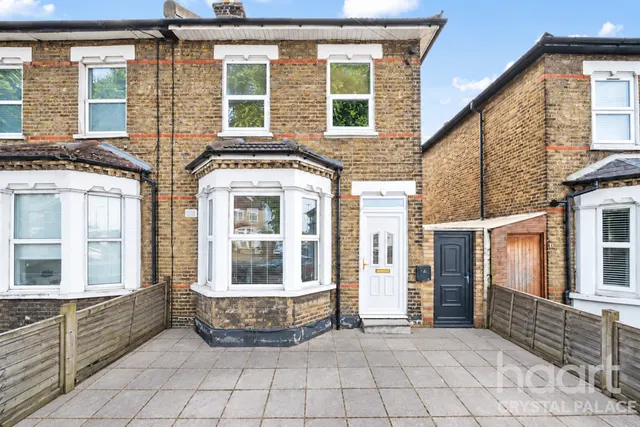 Kangley Bridge Road, London, SE26, photo 1