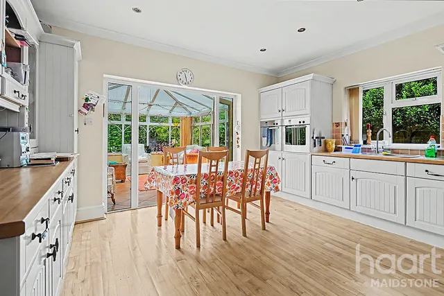 Somerfield Road, Maidstone, ME16, photo 2
