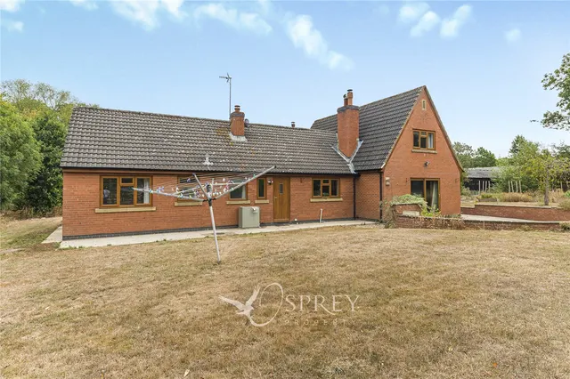Gretton Road, Harringworth, NN17, photo 2