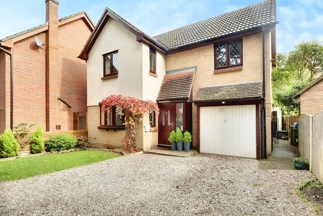 The Badgers, Langdon Hills, Basildon, Essex, SS16, photo 1