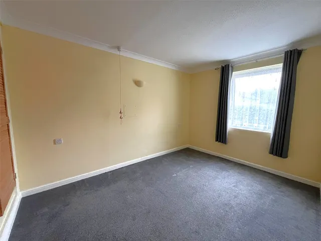 Photo 3 — Hillstead Court, Basingstoke, Hampshire, RG21 3PT