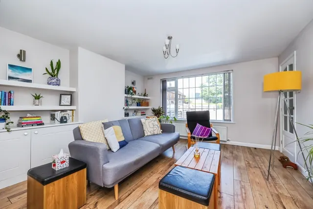 Photo 3 — Dunsby Close, Clifton, Nottingham, NG11