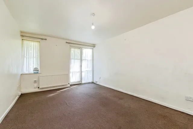 Photo 3 — Lumley Close, Washington, Tyne and Wear, NE38