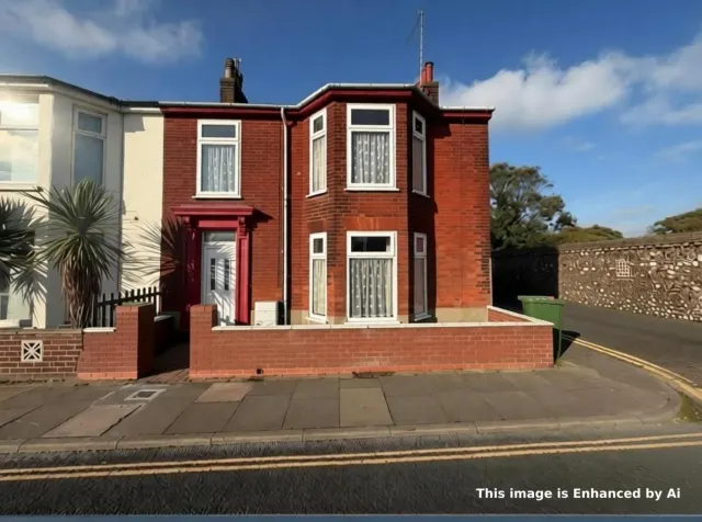 3 bedroom house, Nelson Road North, Great Yarmouth