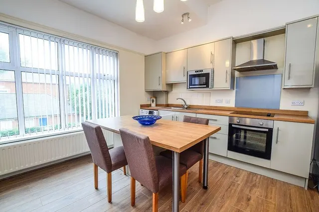 Dudley Street, Grimsby, DN31, photo 2