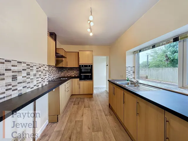 Penprysg Road, Bridgend, CF35, photo 3