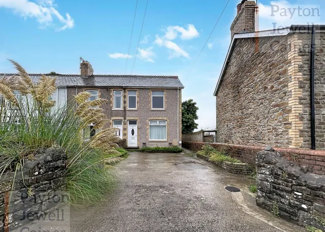Penprysg Road, Bridgend, CF35, photo 1