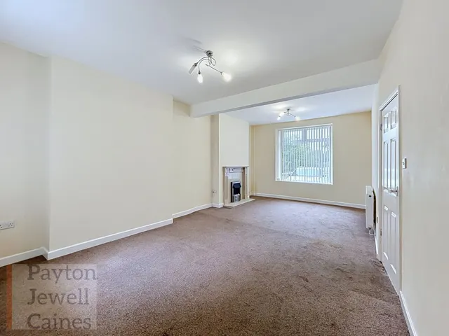 Penprysg Road, Bridgend, CF35, photo 2