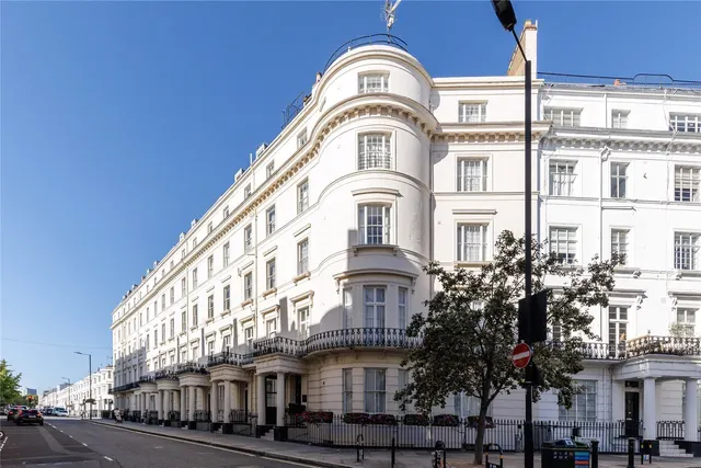 Gloucester Terrace, Paddington, W2, photo 1