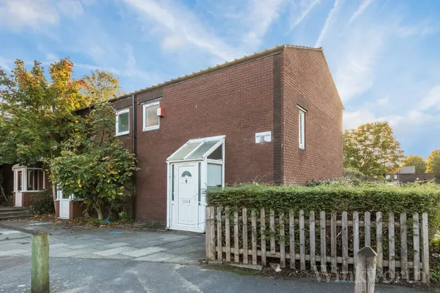 Wild Goose Drive, London, SE14, photo 1