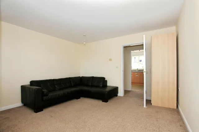 Regal Place, Peterborough, PE2, photo 3