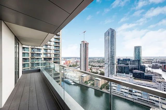 Photo 3 — Park Drive, London, E14 9ZW